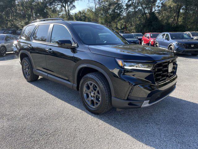 new 2025 Honda Pilot car, priced at $48,033