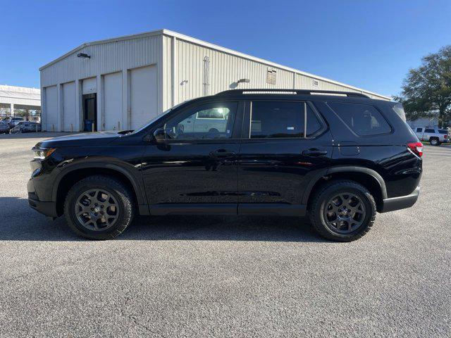 new 2025 Honda Pilot car, priced at $48,033