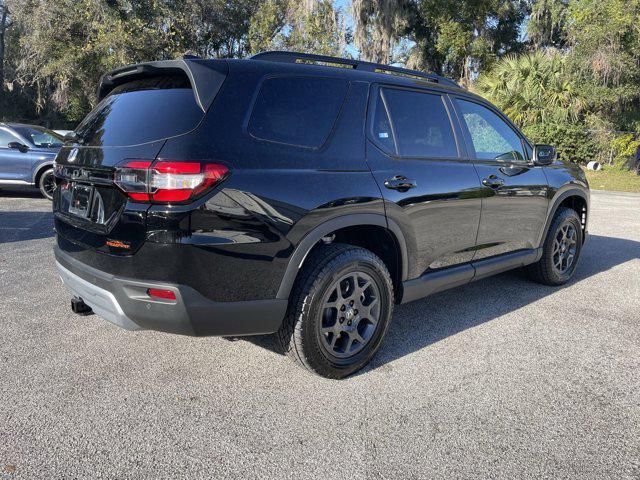 new 2025 Honda Pilot car, priced at $48,033