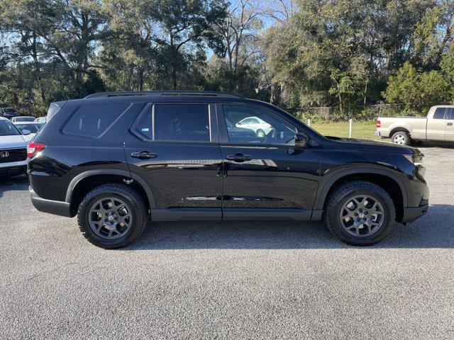 new 2025 Honda Pilot car, priced at $48,033