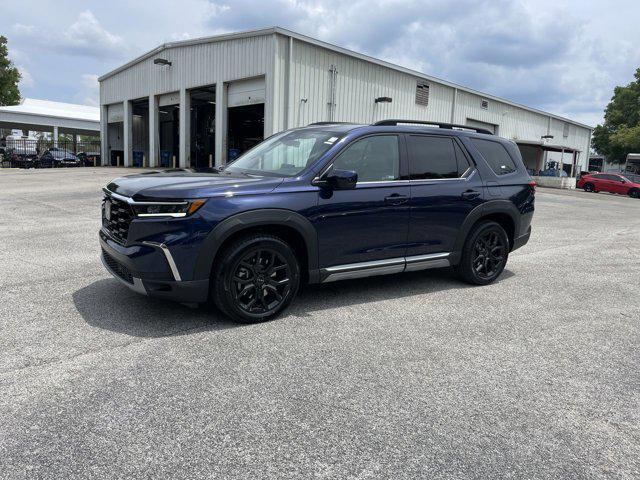 new 2025 Honda Pilot car, priced at $47,822