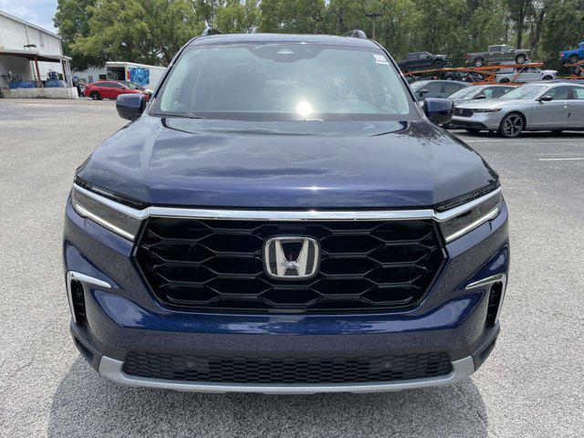 new 2025 Honda Pilot car, priced at $47,822