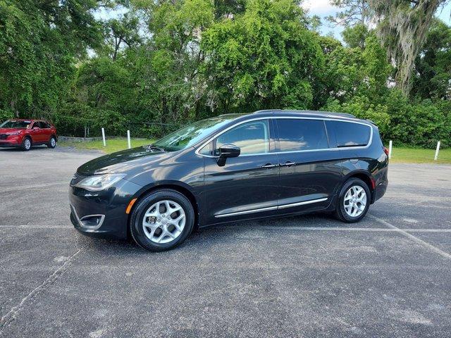 used 2017 Chrysler Pacifica car, priced at $11,899