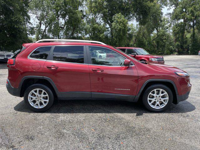 used 2017 Jeep Cherokee car, priced at $13,406