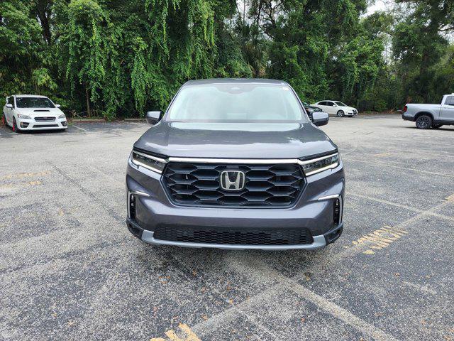 new 2025 Honda Pilot car, priced at $44,834