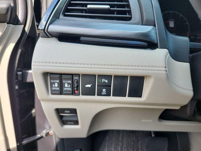 new 2025 Honda Odyssey car, priced at $48,739