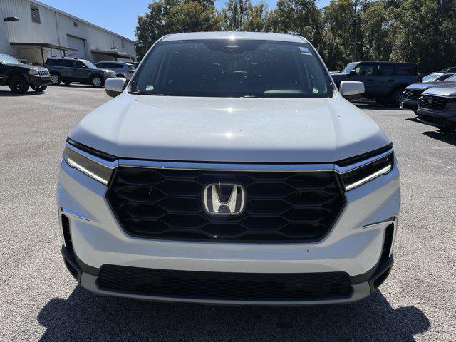 new 2025 Honda Pilot car, priced at $44,974