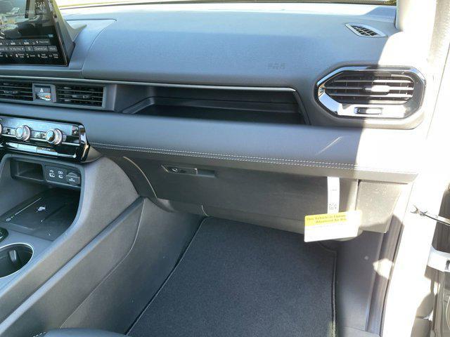 new 2025 Honda Pilot car, priced at $44,974