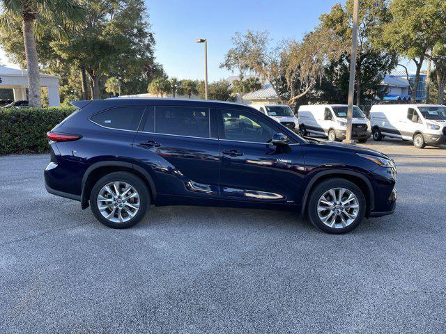 used 2021 Toyota Highlander Hybrid car, priced at $33,497