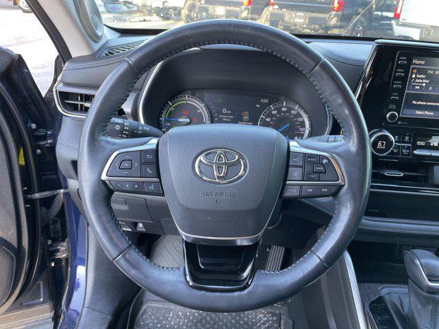 used 2021 Toyota Highlander Hybrid car, priced at $33,497