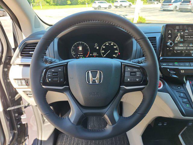new 2026 Honda Odyssey car, priced at $42,345
