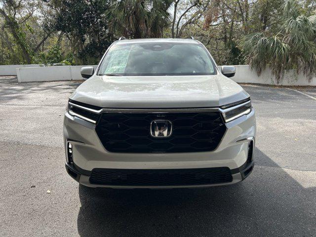 new 2025 Honda Pilot car, priced at $50,970