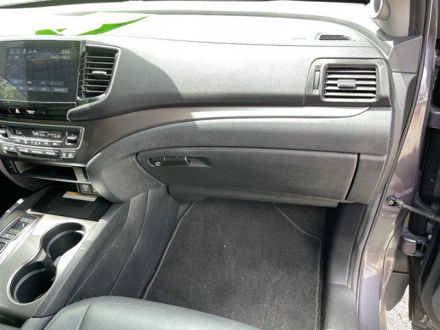 used 2022 Honda Pilot car, priced at $24,475