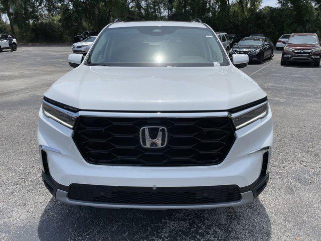 new 2025 Honda Pilot car, priced at $46,993