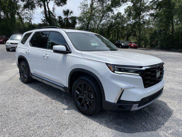 new 2025 Honda Pilot car, priced at $46,993
