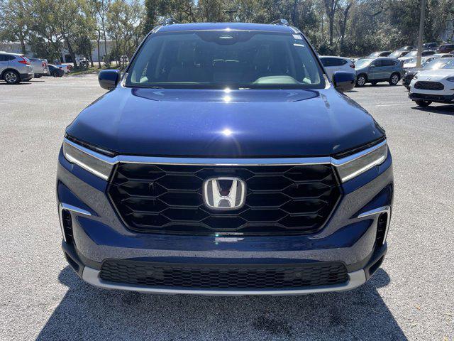 new 2025 Honda Pilot car, priced at $47,528