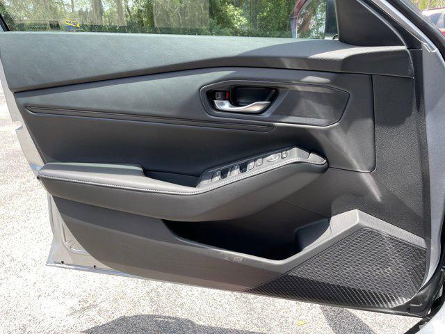new 2025 Honda Accord Hybrid car, priced at $32,267