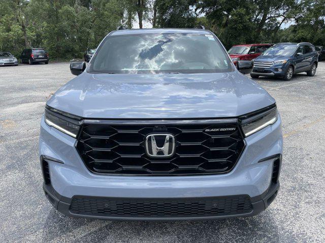 new 2025 Honda Pilot car, priced at $53,940