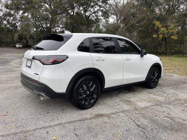 new 2025 Honda HR-V car, priced at $27,991