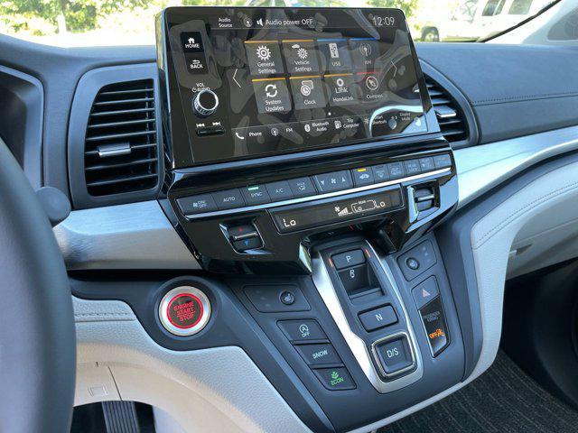 new 2026 Honda Odyssey car, priced at $41,899