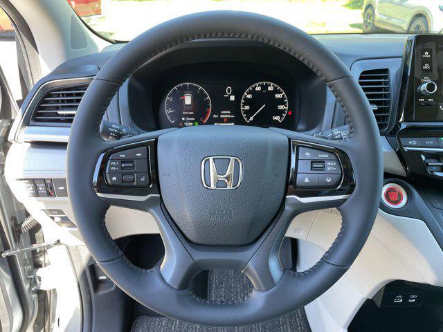 new 2026 Honda Odyssey car, priced at $41,899