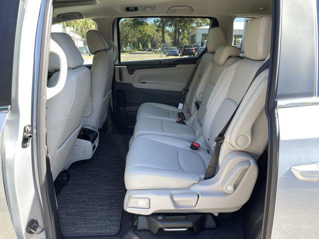new 2026 Honda Odyssey car, priced at $41,899