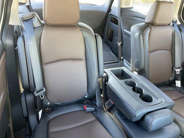 new 2025 Honda Odyssey car, priced at $48,833