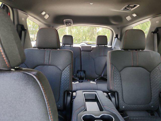 new 2025 Honda Pilot car, priced at $42,497