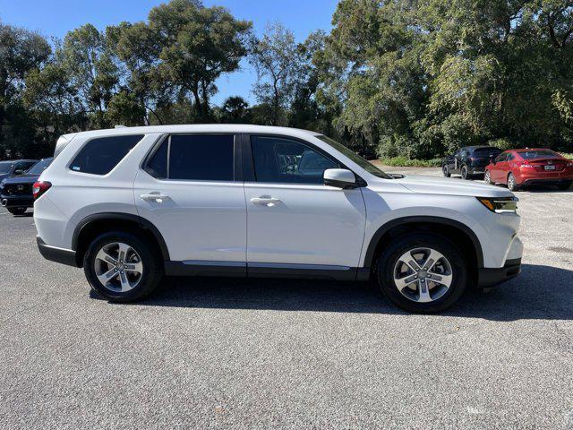 new 2025 Honda Pilot car, priced at $42,991