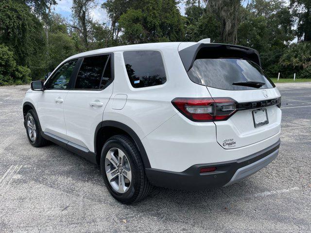 new 2025 Honda Pilot car, priced at $45,521