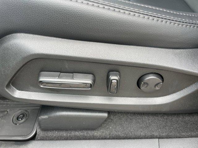 new 2025 Honda Pilot car, priced at $45,521