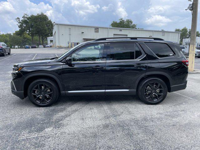 new 2025 Honda Pilot car, priced at $46,290
