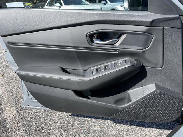 new 2025 Honda Accord Hybrid car, priced at $33,909