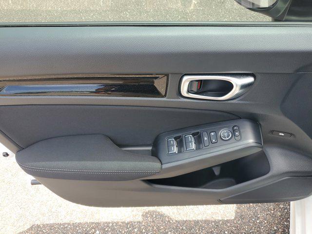 new 2025 Honda Civic Hybrid car, priced at $29,174