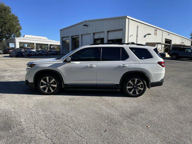 used 2023 Honda Pilot car, priced at $42,749