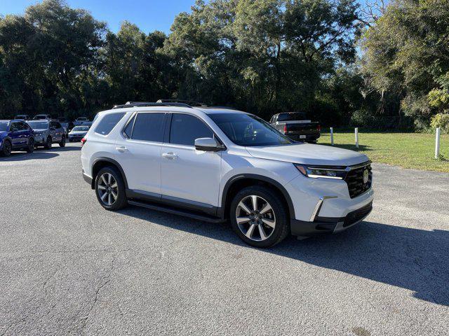 used 2023 Honda Pilot car, priced at $42,749