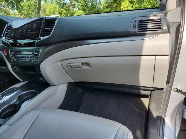 used 2021 Honda Pilot car, priced at $23,999