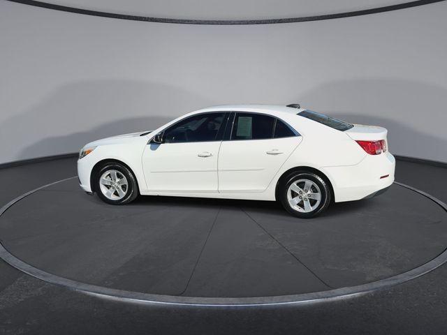 used 2015 Chevrolet Malibu car, priced at $7,914