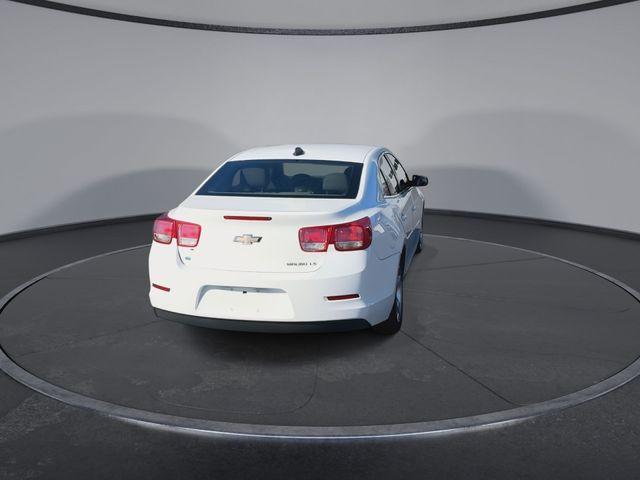 used 2015 Chevrolet Malibu car, priced at $7,914