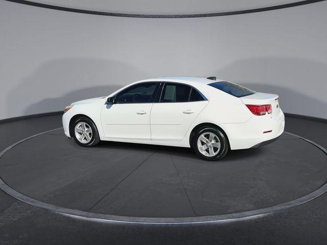 used 2015 Chevrolet Malibu car, priced at $7,914