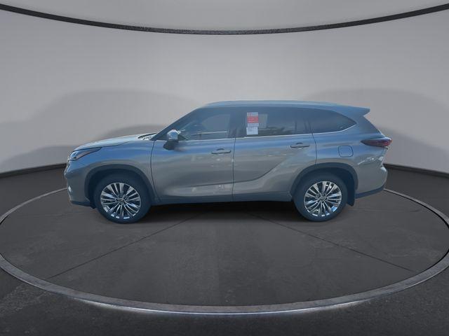 new 2025 Toyota Highlander car, priced at $53,069