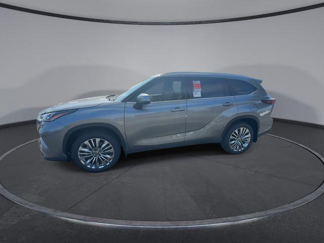 new 2025 Toyota Highlander car, priced at $53,069