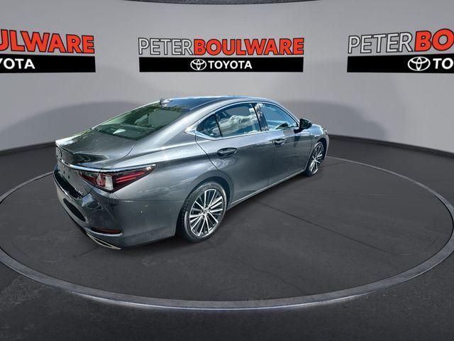 used 2023 Lexus ES 350 car, priced at $39,299