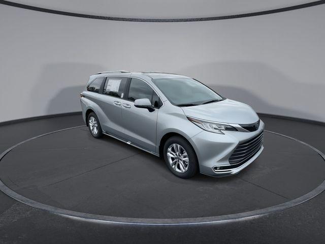 new 2025 Toyota Sienna car, priced at $53,476