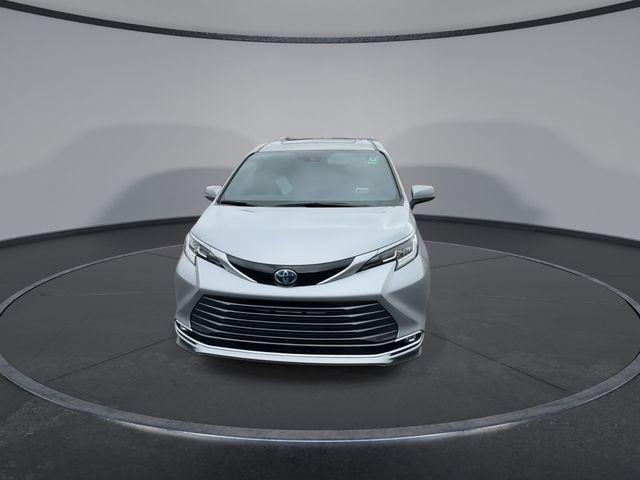 new 2025 Toyota Sienna car, priced at $53,476