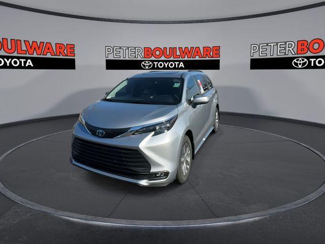 new 2025 Toyota Sienna car, priced at $44,576