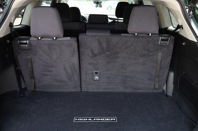 used 2023 Toyota Highlander Hybrid car, priced at $32,129