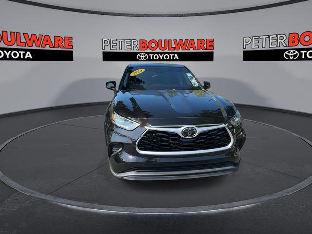 used 2020 Toyota Highlander car, priced at $25,589