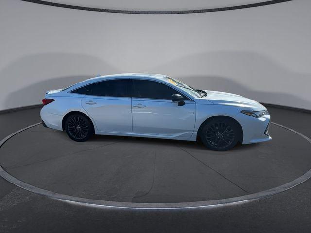 used 2019 Toyota Avalon Hybrid car, priced at $25,763