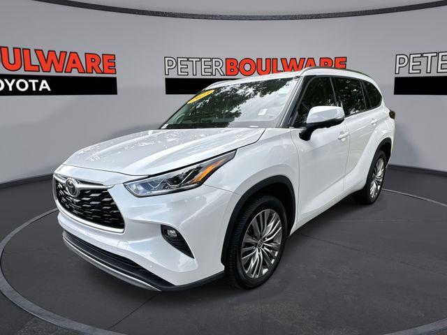 used 2023 Toyota Highlander car, priced at $40,697